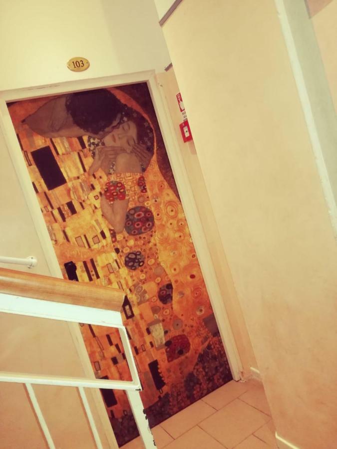 Maria Grazia Apartahotel 3*